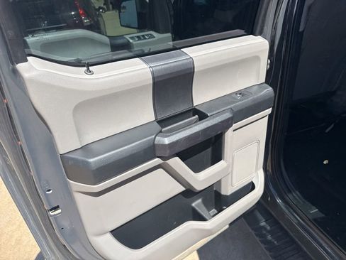 Used 2016 Ford F150 XL w/ Equipment Group 101A Mid image 14