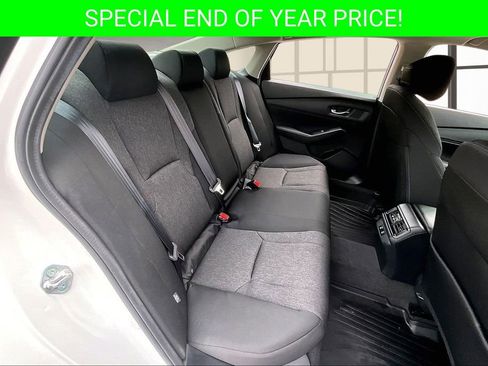 Certified 2025 Honda Accord SE image 25
