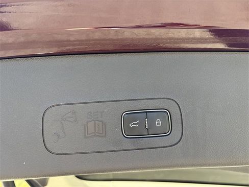 Used 2022 Lincoln Aviator Black Label w/ Dynamic Handling Package image 19