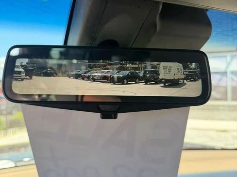Used 2019 Cadillac Escalade Platinum AWD/4WD image 22