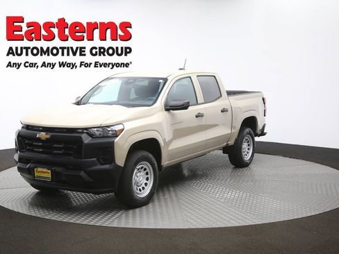 Used 2023 Chevrolet Colorado W/T RWD image 53
