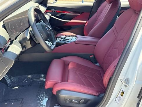 Used 2026 BMW 530i w/ M Sport Package RWD image 20