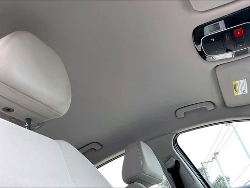 Used 2024 Hyundai Sonata SEL image 12