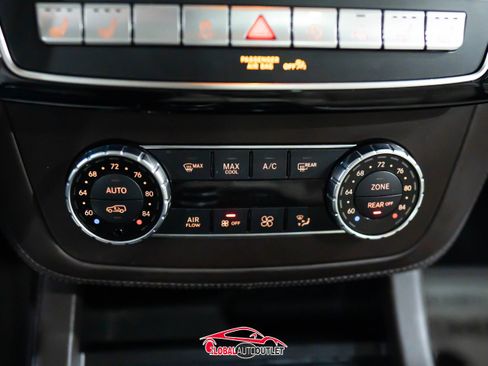 Used 2019 Mercedes-Benz GLS 550 4MATIC w/ Grand Edition Package image 36