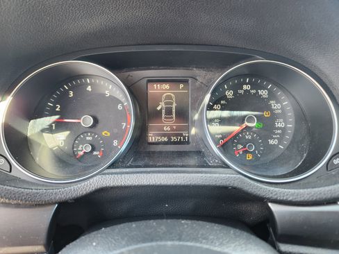 Used 2017 Volkswagen Passat 1.8T R-Line image 11