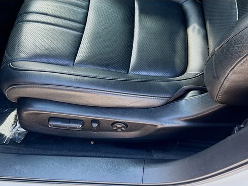 Used 2021 Honda Accord EX-L image 15