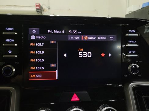 Used 2023 Kia Sorento LX AWD/4WD image 25