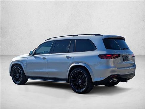 New 2026 Mercedes-Benz GLS 580 4MATIC image 2