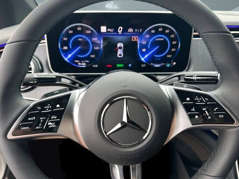 New 2026 Mercedes-Benz EQE 320 EQE 320 image 17
