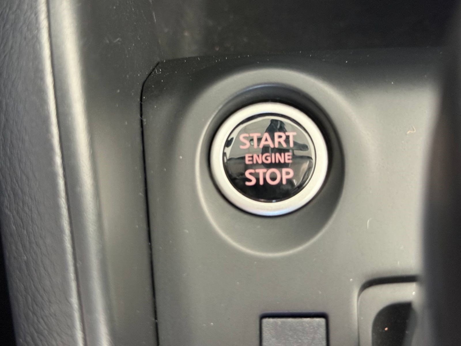 Used 2025 Nissan Kicks Play S FWD image 15