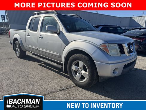 Used 2008 Nissan Frontier LE w/ Leather Pkg image 1