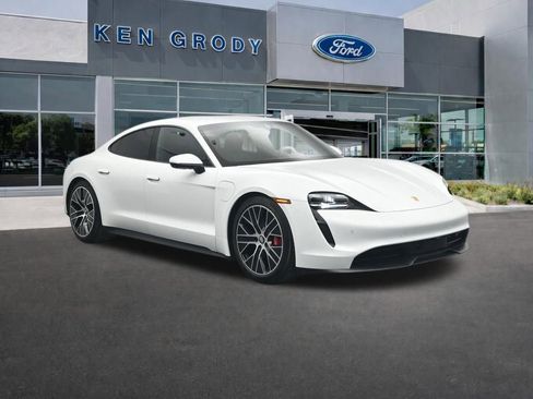 Used 2021 Porsche Taycan 4S image 1