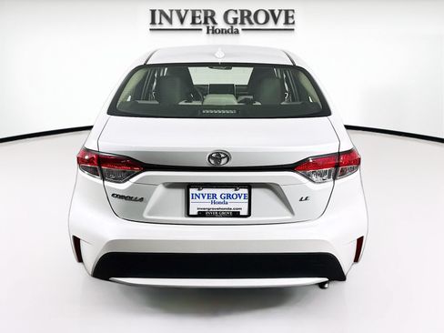 Used 2020 Toyota Corolla LE FWD image 6