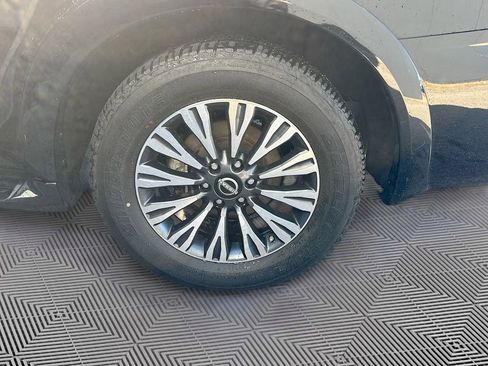 Used 2023 Nissan Armada SL w/ Midnight Edition Package image 21