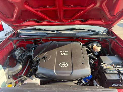 Used 2010 Toyota Tacoma 4x4 Double Cab w/ TRD Sport Pkg w/JBL Audio image 33