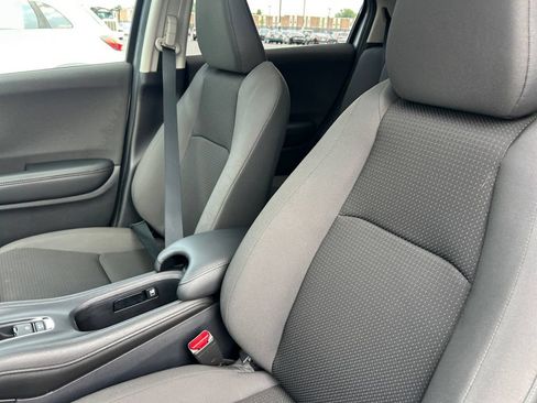 Used 2019 Honda HR-V EX image 22