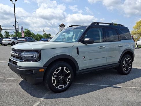 Certified 2024 Ford Bronco Sport Outer Banks w/ Tech Package AWD/4WD image 3