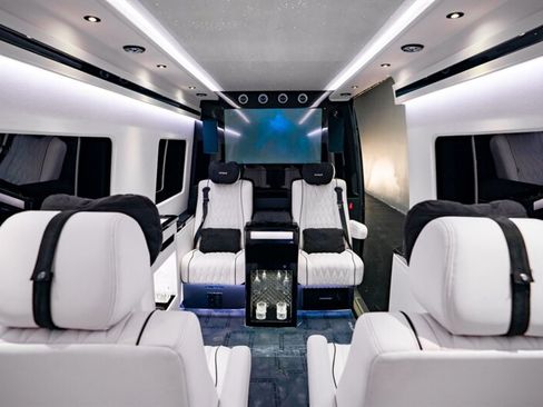 Used 2026 Mercedes-Benz Sprinter 3500 image 40