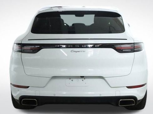 Used 2021 Porsche Cayenne Coupe image 43