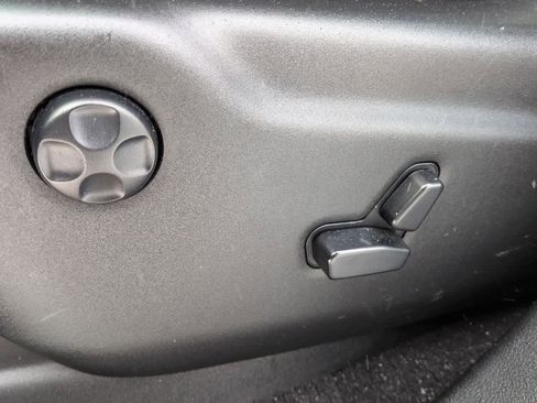 Used 2021 Dodge Durango GT image 17