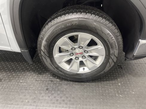 Used 2024 GMC Sierra 1500 SLE image 27