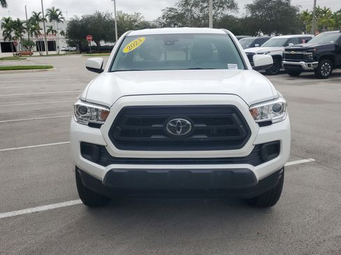 Used 2023 Toyota Tacoma TRD Sport image 8