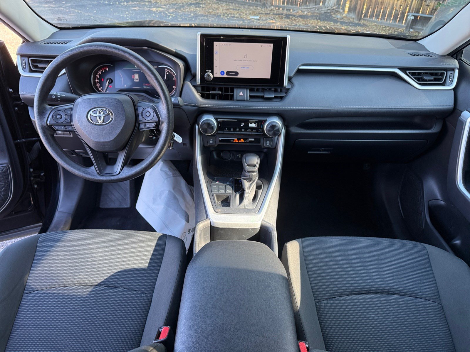 Used 2025 Toyota RAV4 LE AWD/4WD image 19
