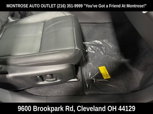 New 2026 Land Rover Range Rover Velar Dynamic SE image 44