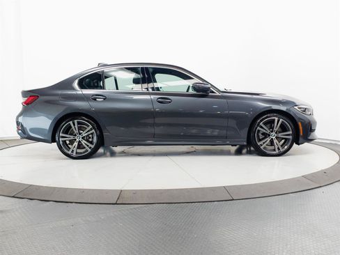 Used 2020 BMW 330i xDrive Sedan w/ Premium Package AWD/4WD image 13