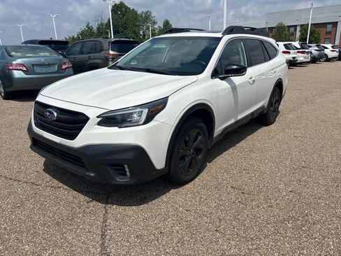 Used 2020 Subaru Outback Onyx Edition XT w/ Popular Package #2 AWD/4WD image 1