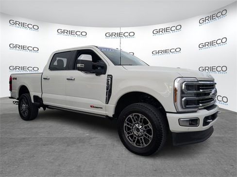 Used 2024 Ford F250 Limited image 1