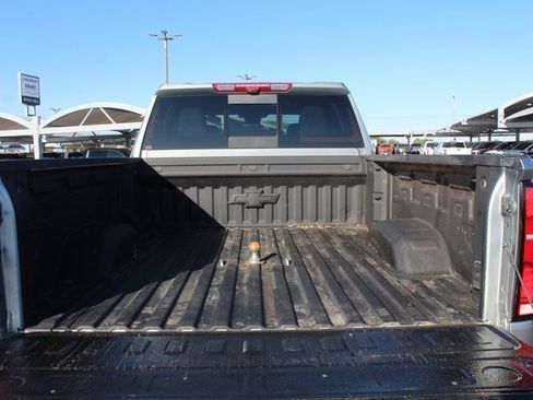 Used 2025 Chevrolet Silverado 2500 High Country w/ Technology Package image 5