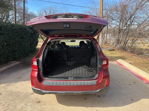 Used 2017 Subaru Outback 2.5i Limited image 18