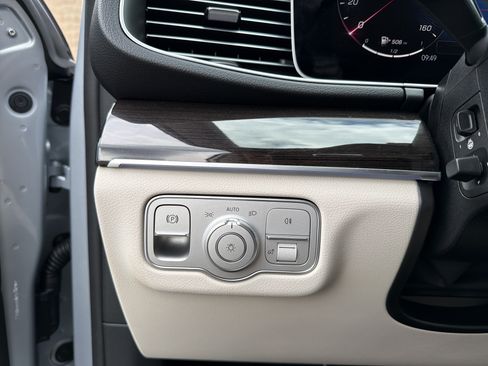 New 2026 Mercedes-Benz GLE 350 4MATIC image 17