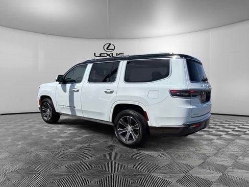 Used 2022 Jeep Grand Wagoneer Series I AWD/4WD image 5