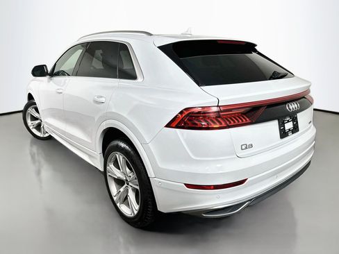 Used 2023 Audi Q8 Premium Plus AWD/4WD image 5