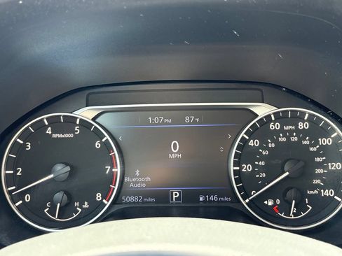 Used 2024 Nissan Altima 2.5 SV FWD image 6
