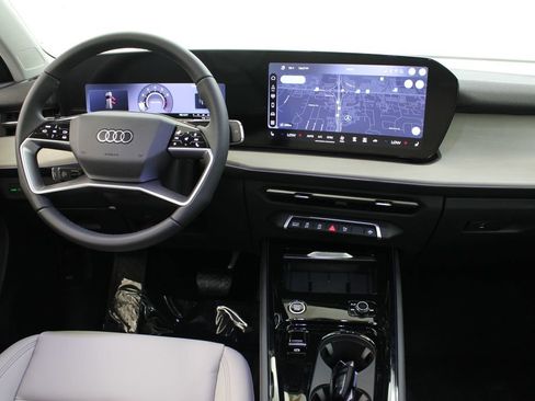 New 2026 Audi Q3 quattro 2.0T image 9