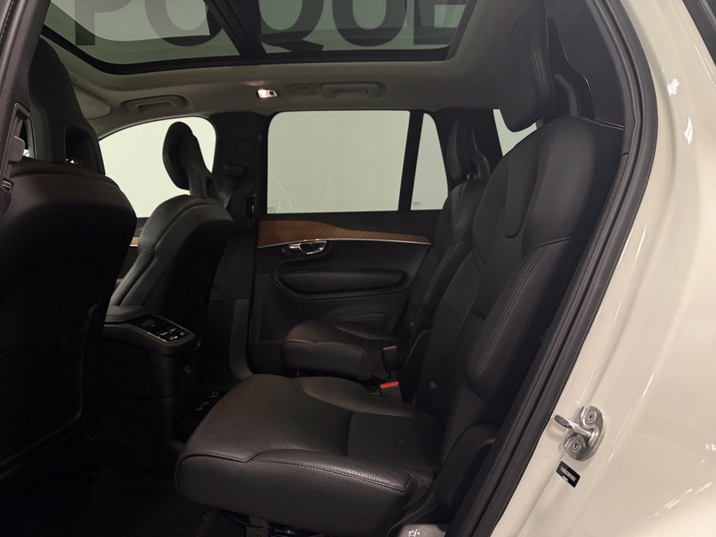 Used 2022 Volvo XC90 T8 Inscription Expression AWD/4WD image 10
