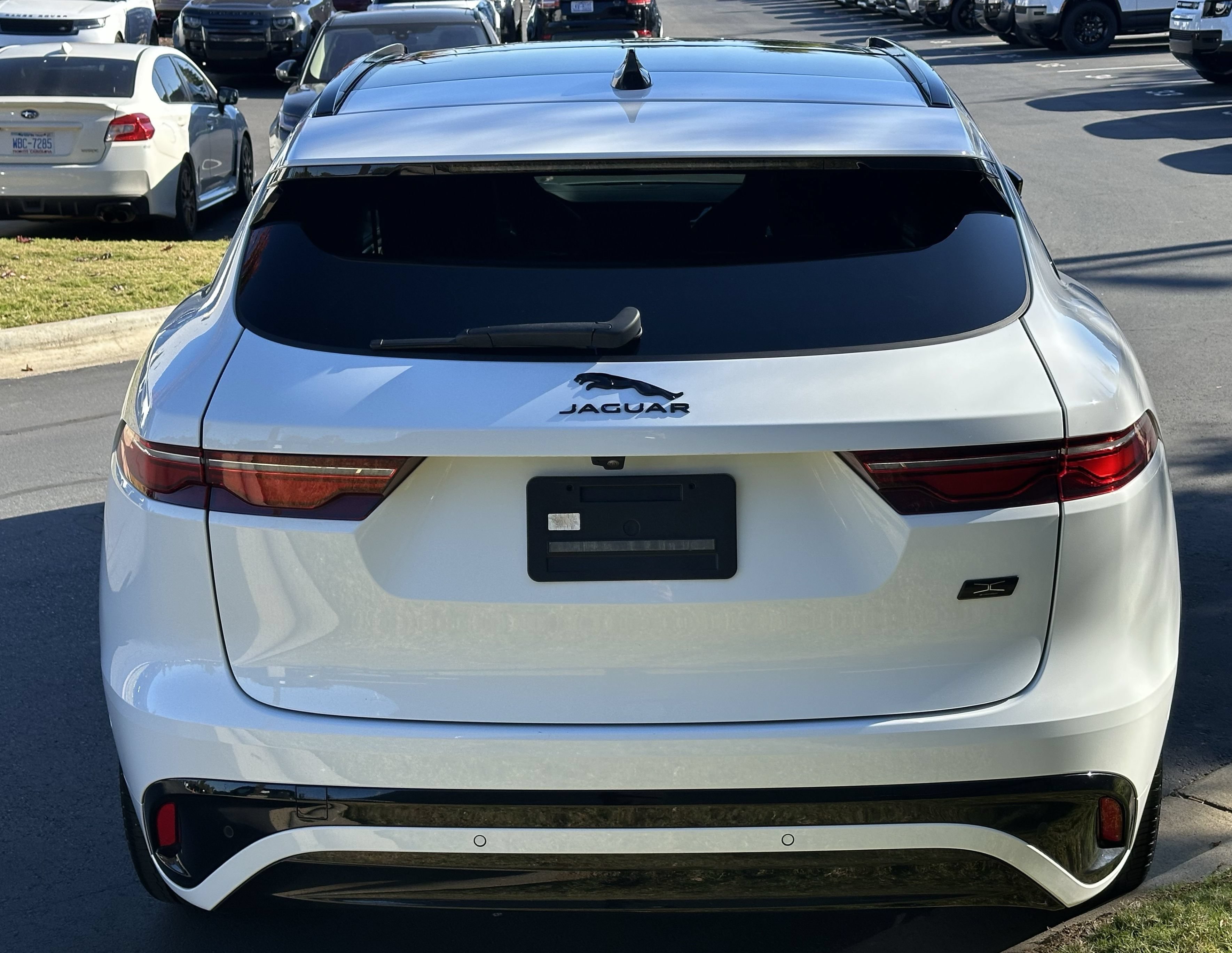 Certified 2026 Jaguar F-PACE R-Dynamic S AWD/4WD image 6