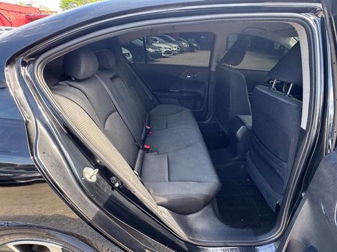 Used 2016 Honda Accord LX image 15