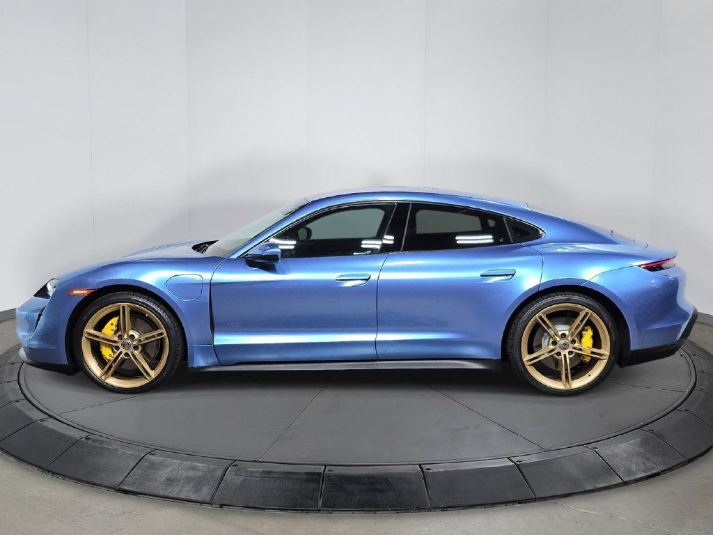 Used 2024 Porsche Taycan RWD image 2
