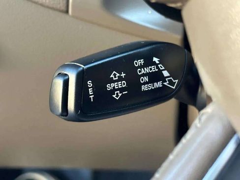 Used 2016 Audi Q5 2.0T Premium AWD/4WD image 18