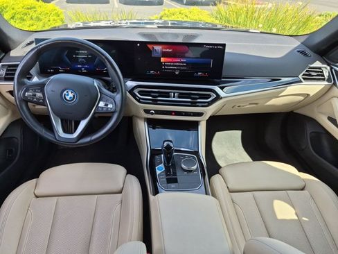 Used 2022 BMW i4 eDrive40 RWD image 15