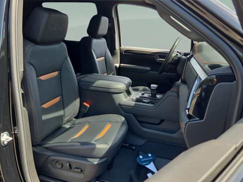 Certified 2026 GMC Sierra 1500 AT4 w/ AT4 Premium Package AWD/4WD image 20