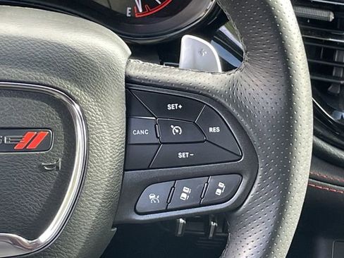 Used 2025 Dodge Durango GT AWD/4WD image 14