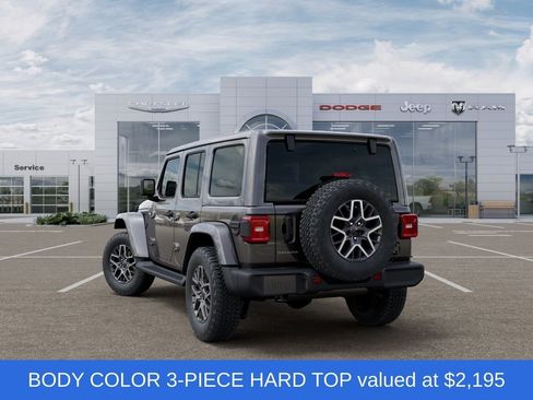New 2026 Jeep Wrangler Unlimited Sahara AWD/4WD image 3