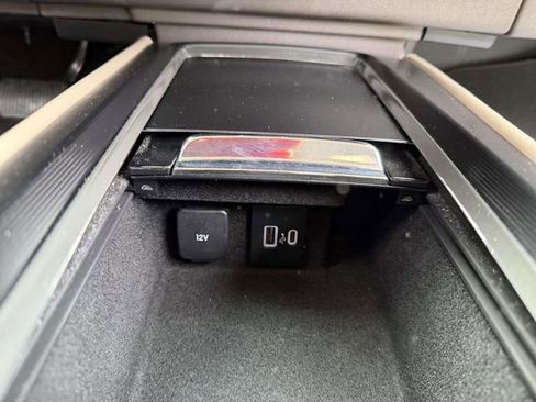 Certified 2023 Lincoln Corsair Reserve image 22