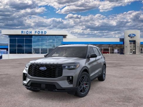 New 2026 Ford Explorer ST-Line w/ ST-Line Street Pack AWD/4WD image 2