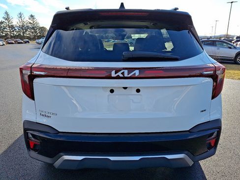 Used 2024 Kia Seltos SX image 6